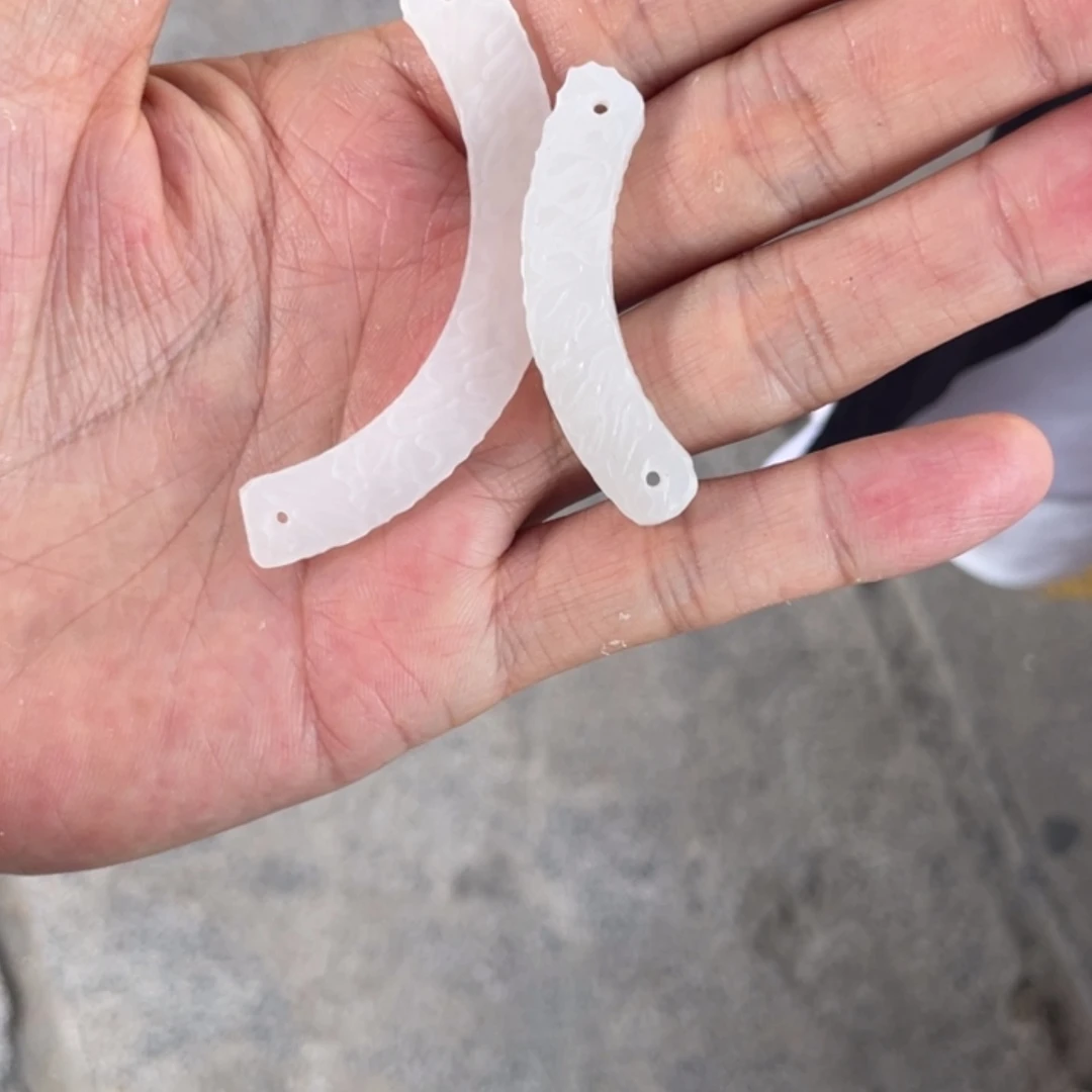 【闪购商品】和田玉未镶嵌颈饰ご****ゞ