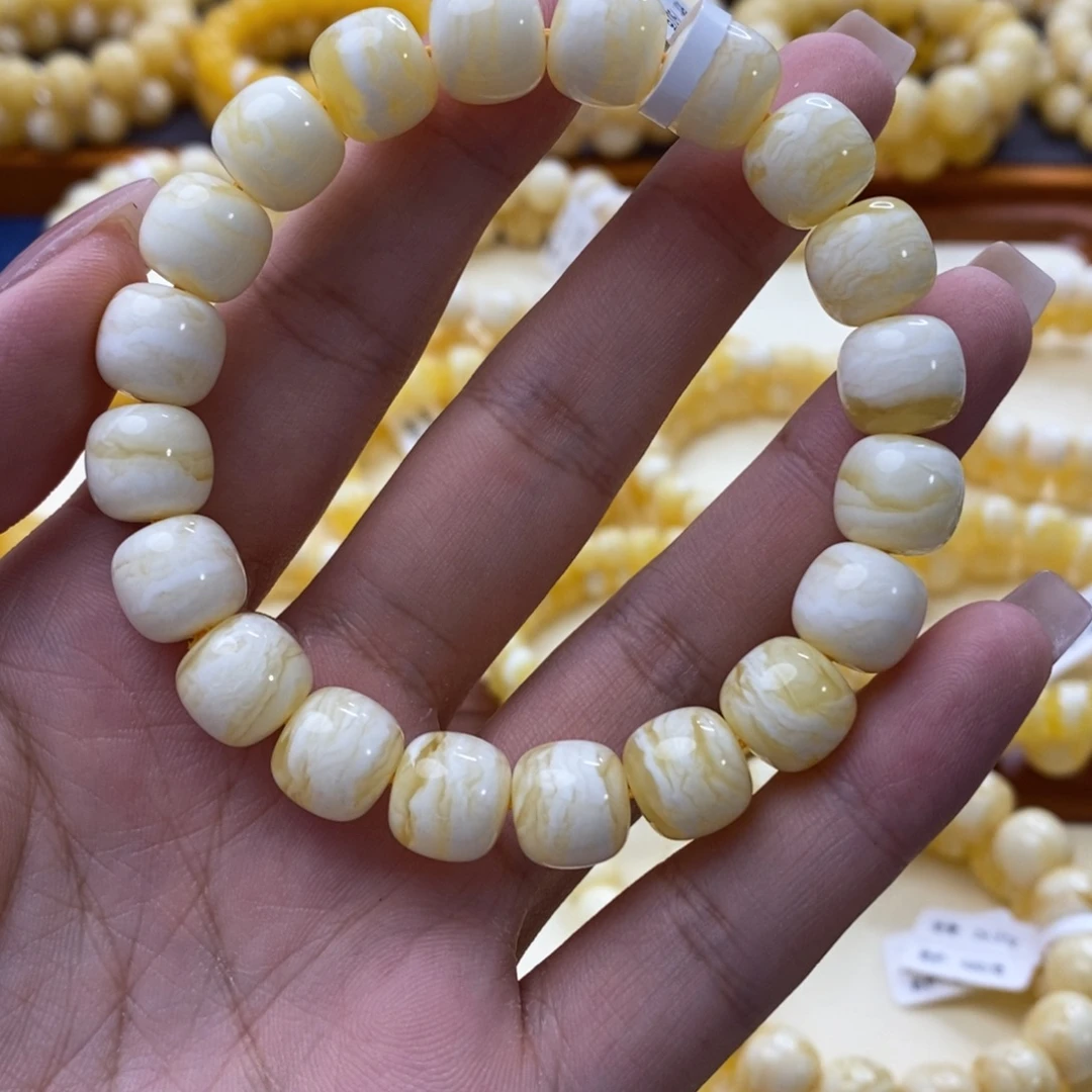 未镶嵌琥珀手链琥珀