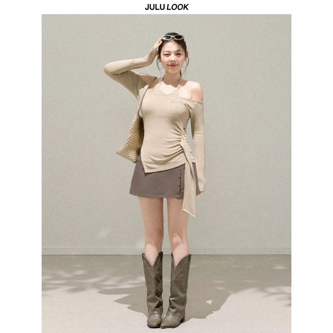 巨鹿工作室“森林”微胖mm纯欲挂脖露肩上衣开叉包臀半裙大码套装