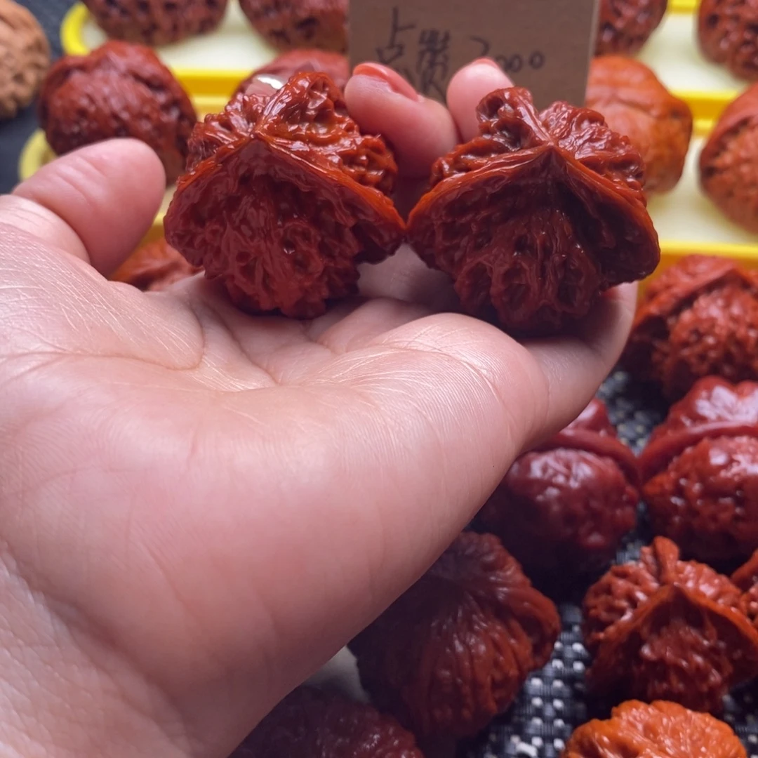 把件文玩核桃三棱