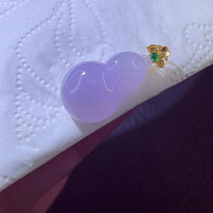 颈饰18K金镶嵌翡翠翡翠