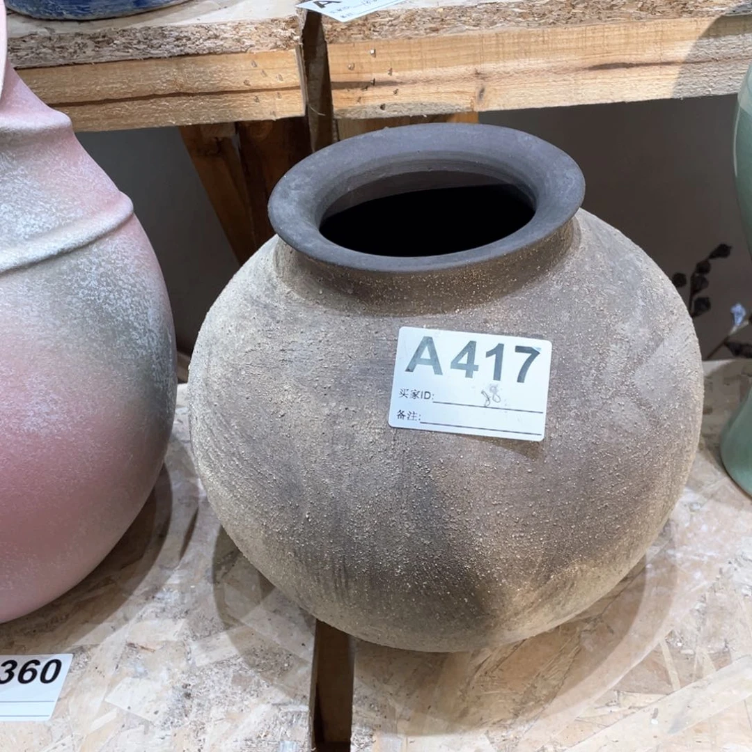 摆件L**e景德镇陶瓷花瓶花器