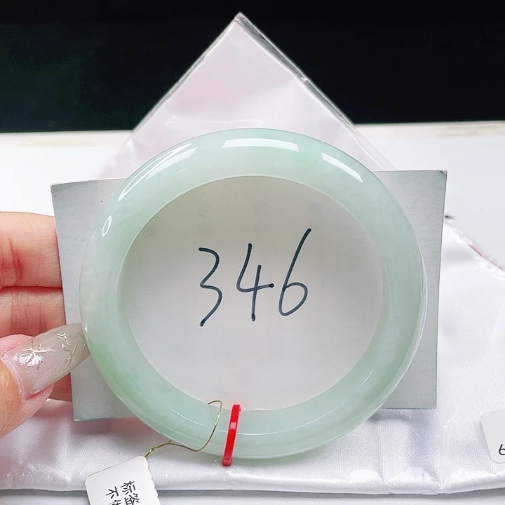 翡翠未镶嵌手镯缅甸翡翠60+