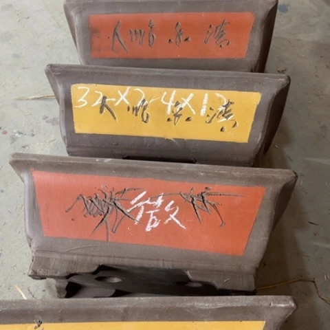 100-5。        微瑕