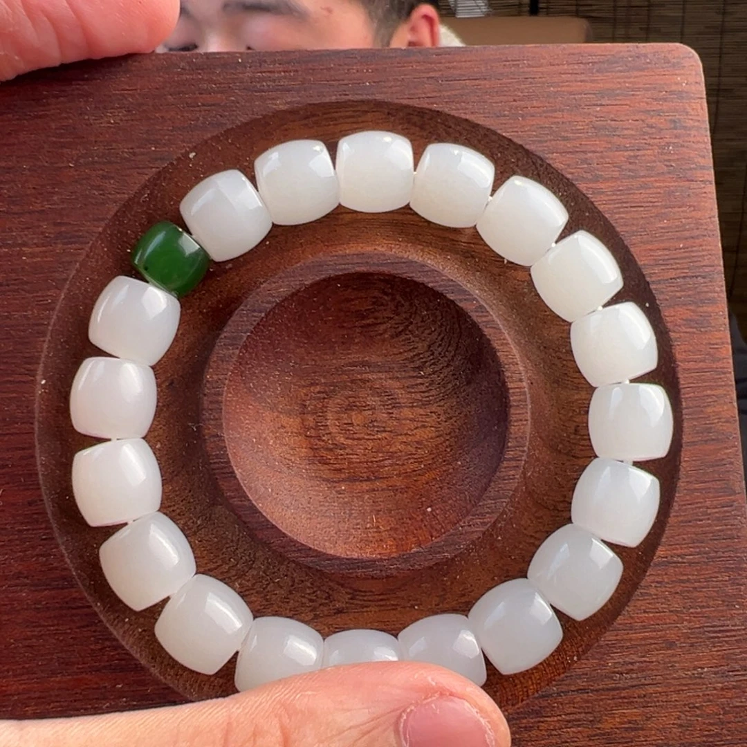 一***物和田玉未镶嵌手链