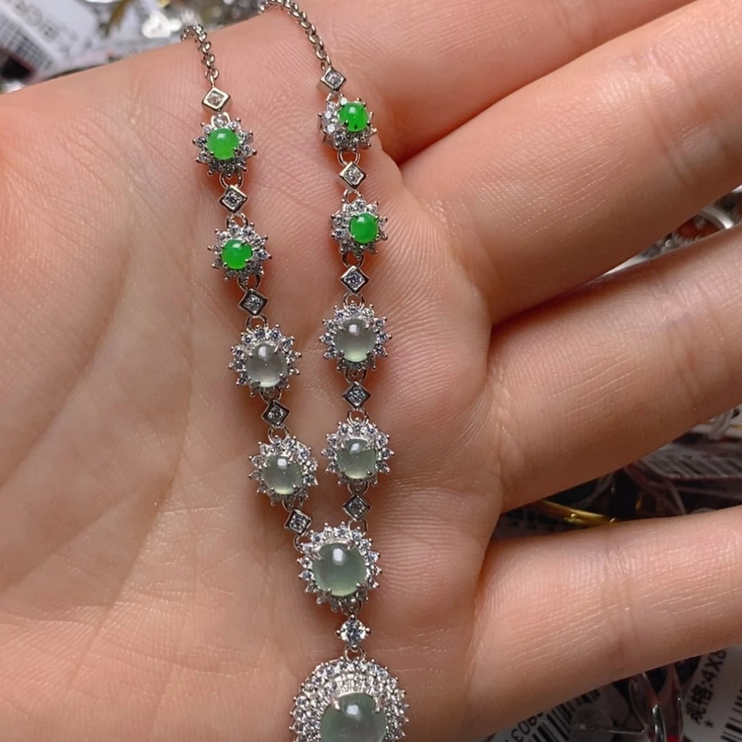 银S925镶嵌戒指翡翠百内无证书