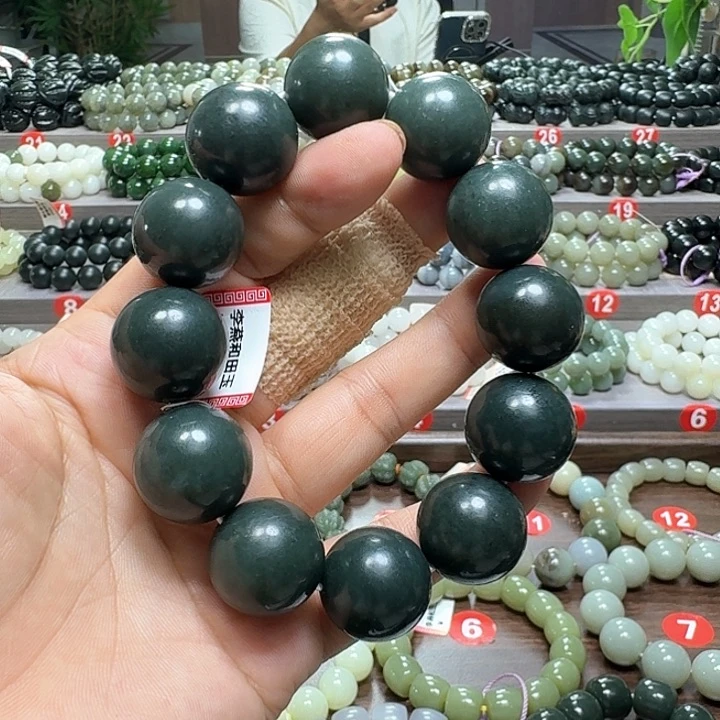 未镶嵌手链和田玉新疆沙枣青卡20