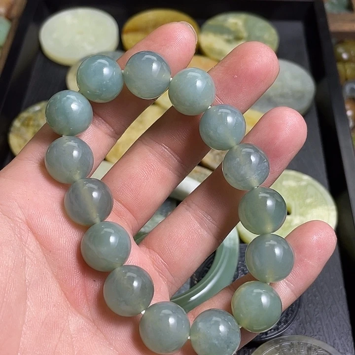 蛇纹石玉未镶嵌挂件