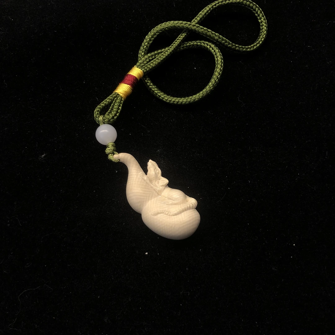 A00278属你有钱猛犸牙工艺品