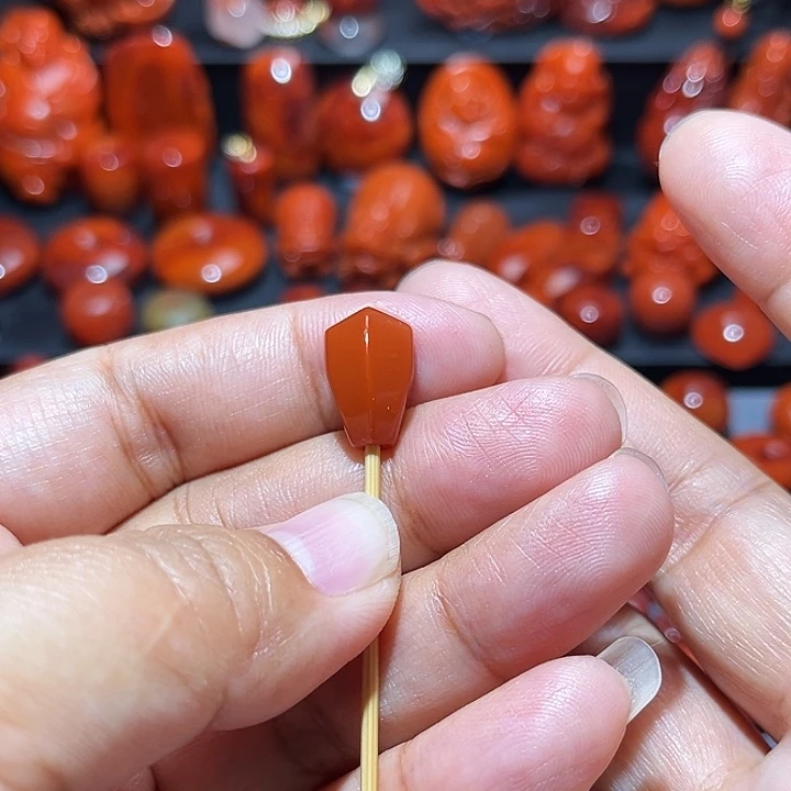 叁***幺南红玛瑙未镶嵌配饰三通9.7mm