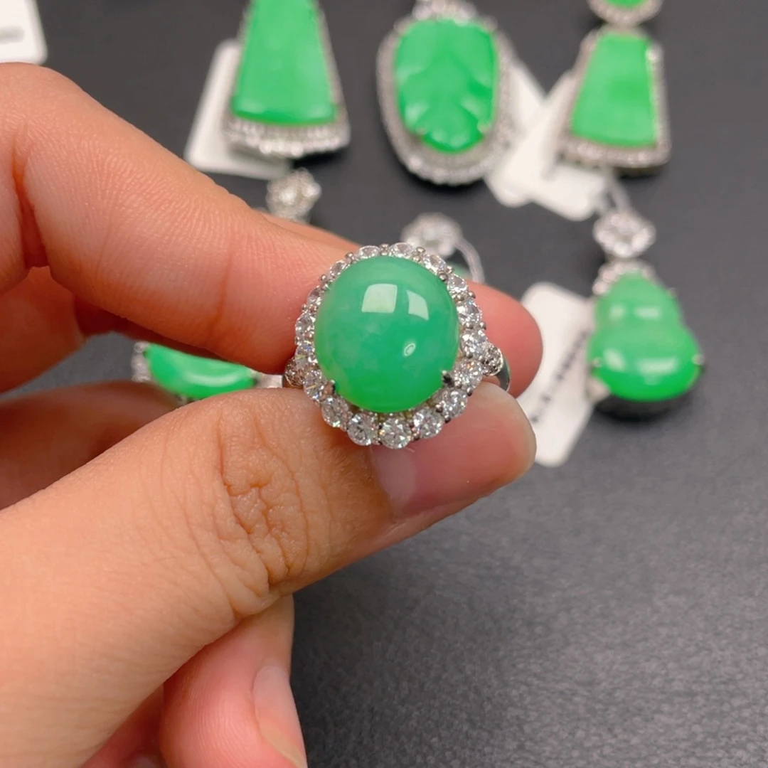 翡翠银S925镶嵌颈饰