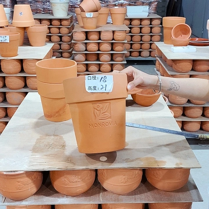 红陶10-18×21一个