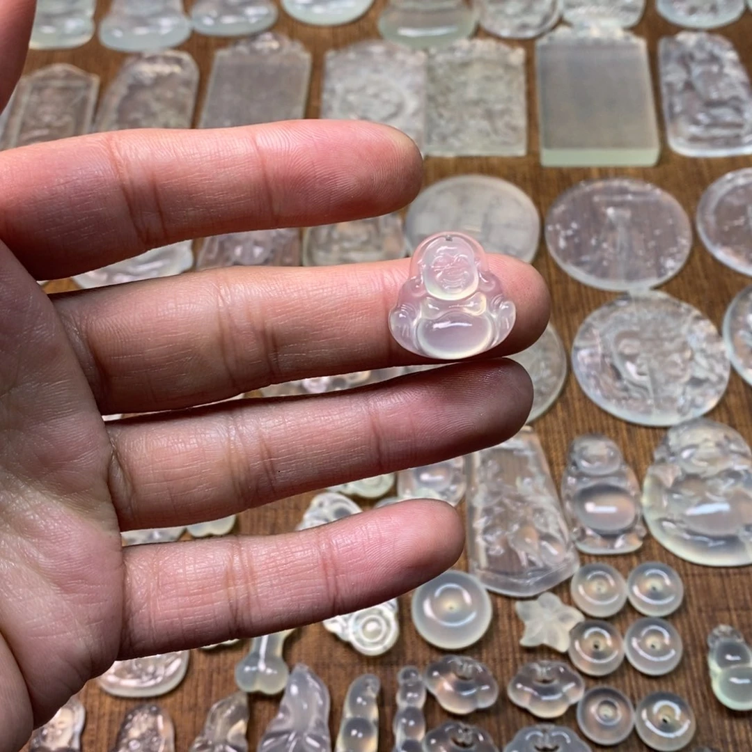 岫玉吊坠(不含链)未镶嵌