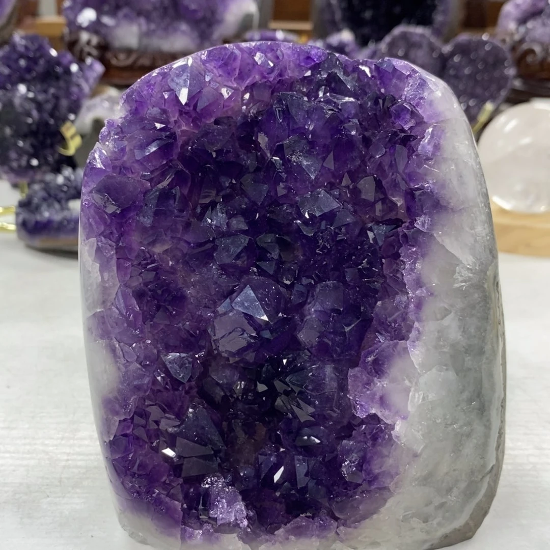 未镶嵌大型摆件（非配饰）水晶