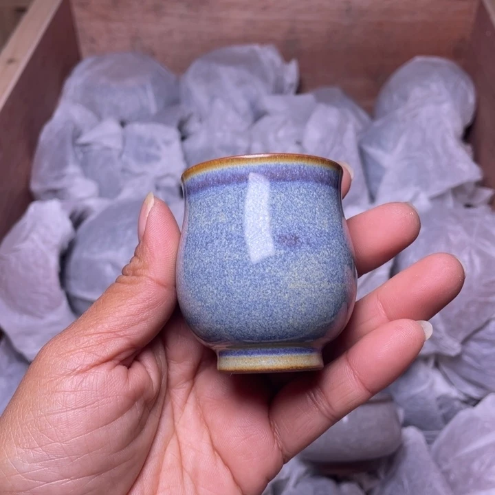 茶盏不用谢哈兄哈谢谢