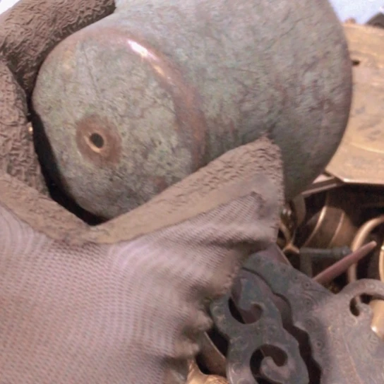 高***猛闪电购铜摆件工艺品