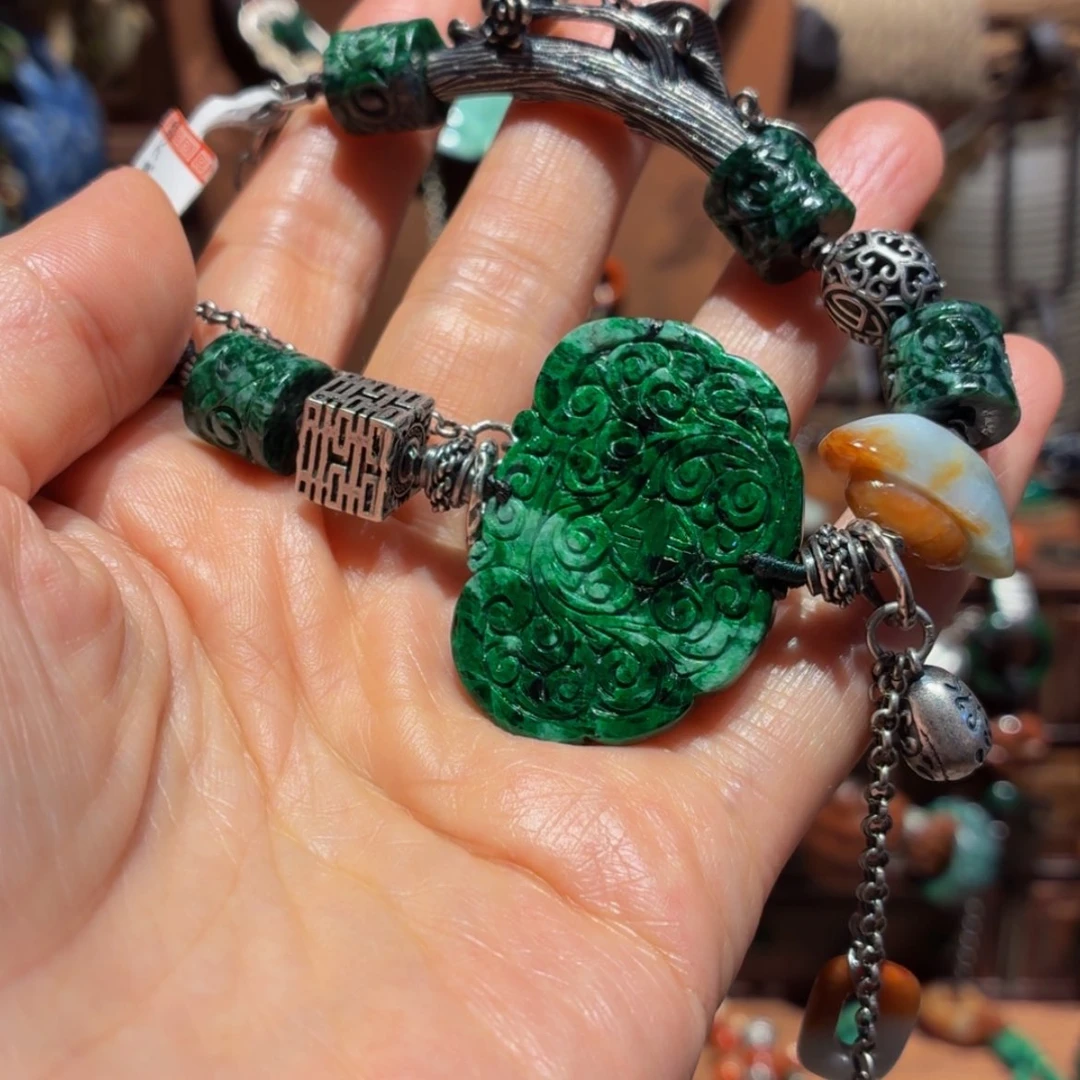 【闪购商品】颈饰未镶嵌翡翠