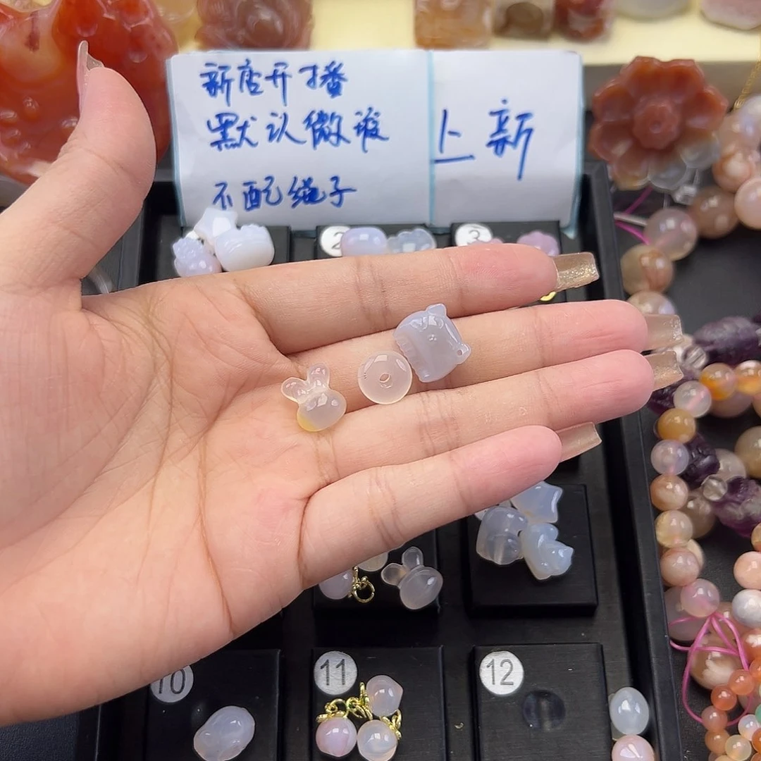 玛瑙/玉髓颈饰未镶嵌小****鸭