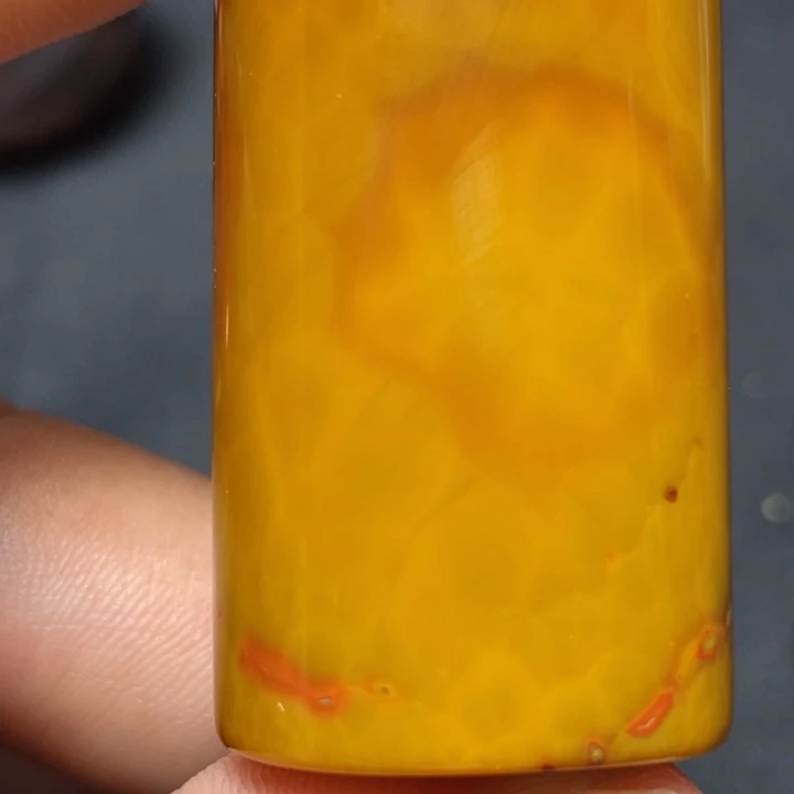 玛瑙/玉髓配饰未镶嵌山*蒙