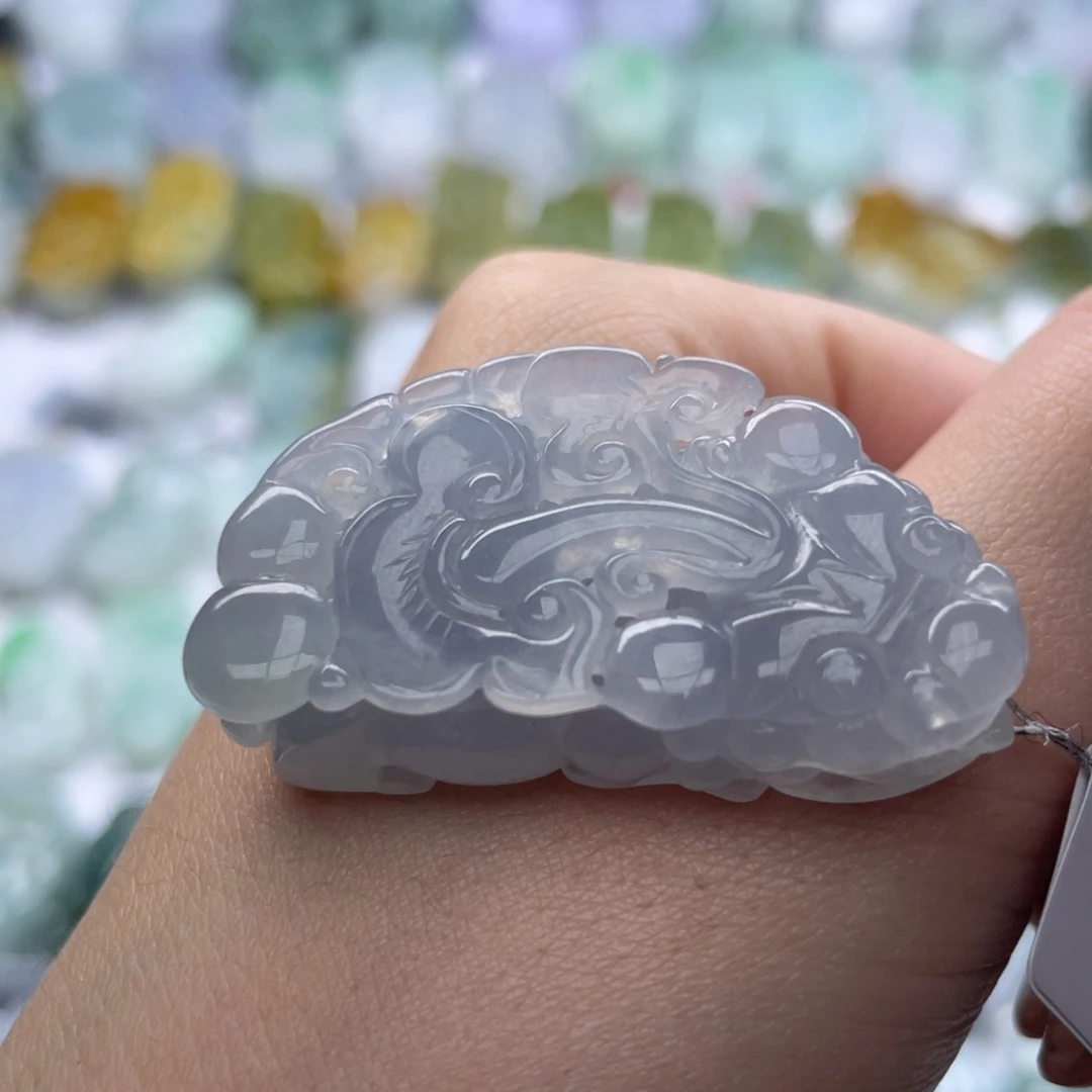 翡翠颈饰未镶嵌貔貅