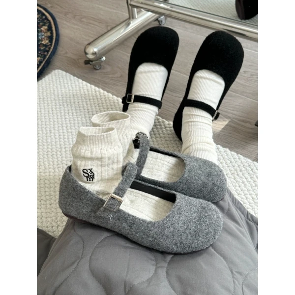 软底复古灰色玛丽珍毛呢绒面法式单鞋平底搭扣圆头可爱温柔显脚小