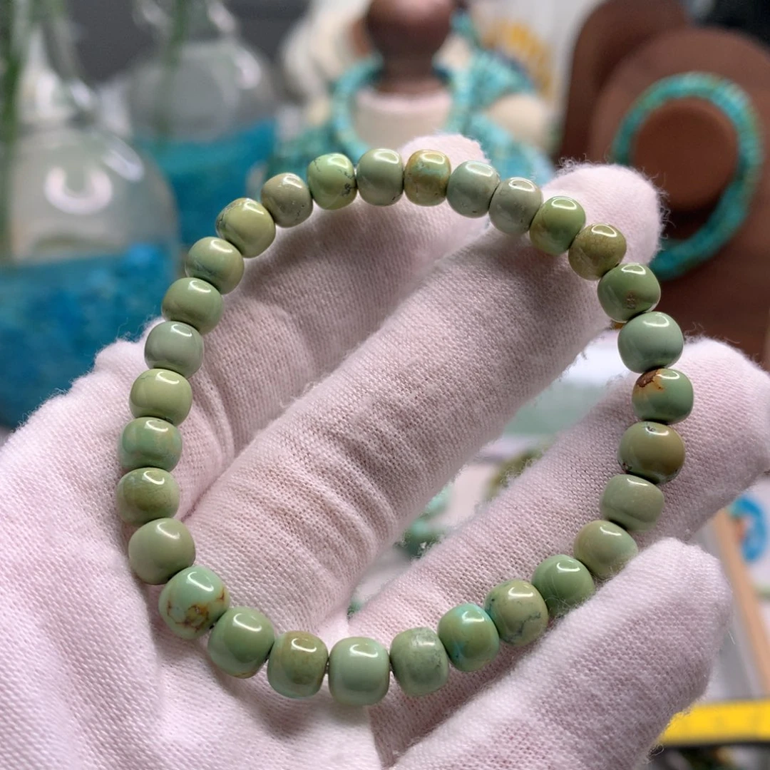 绿松石未镶嵌饰品