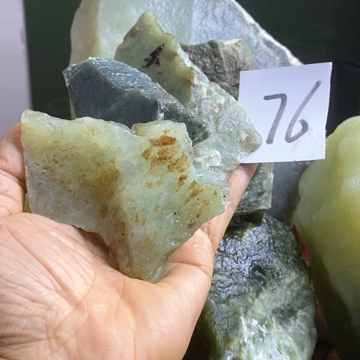 蛇纹石玉珠宝岫玉原石未镶嵌大**河