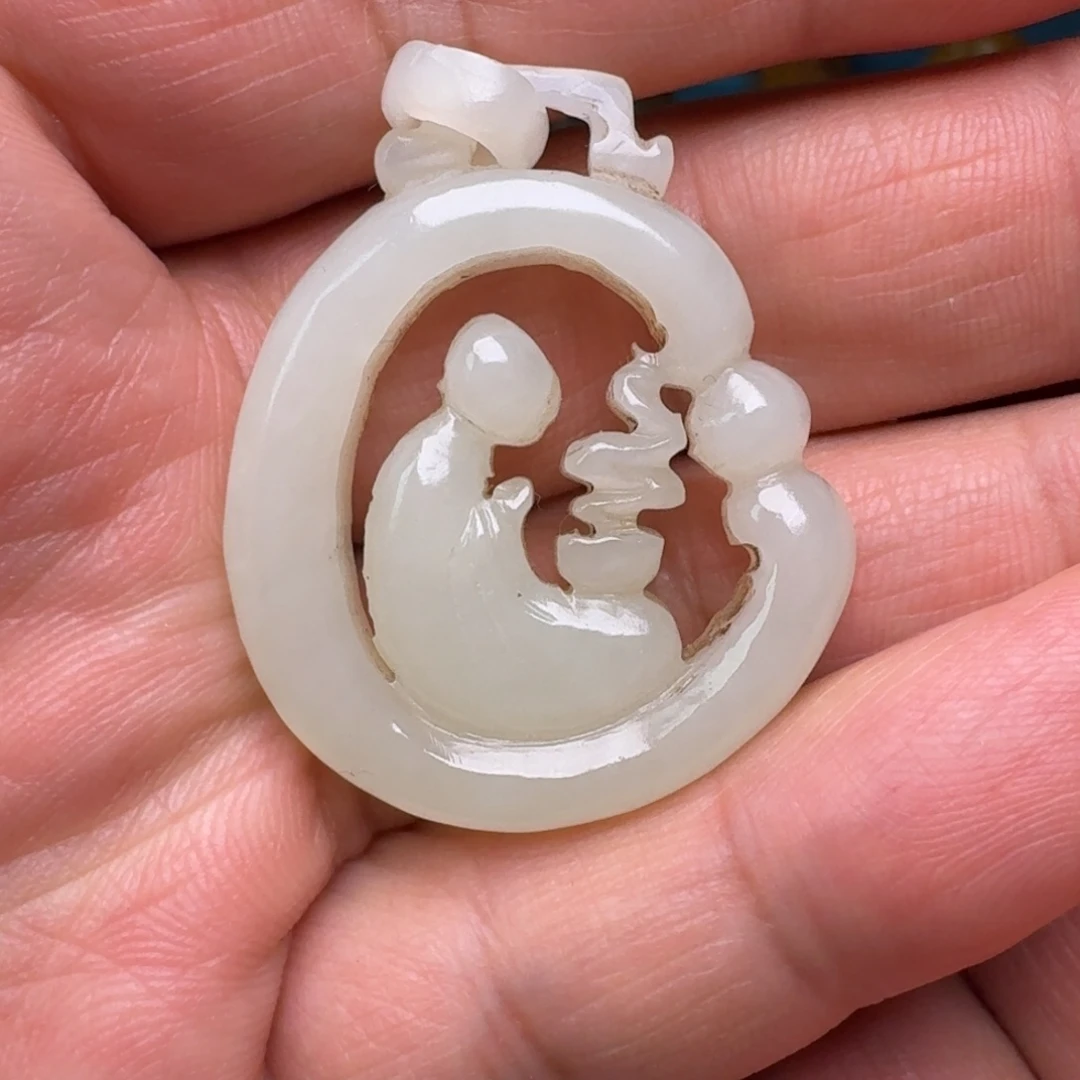 和田玉未镶嵌挂件