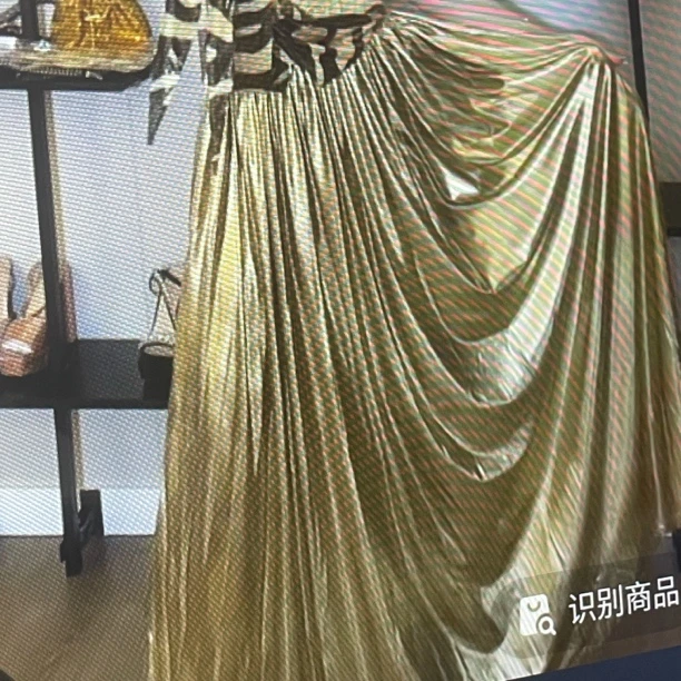 裙子