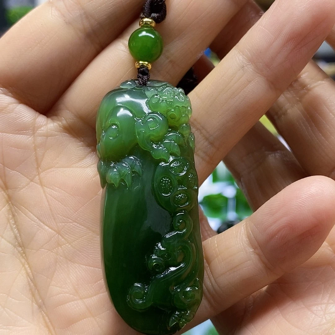 未镶嵌和田玉挂件