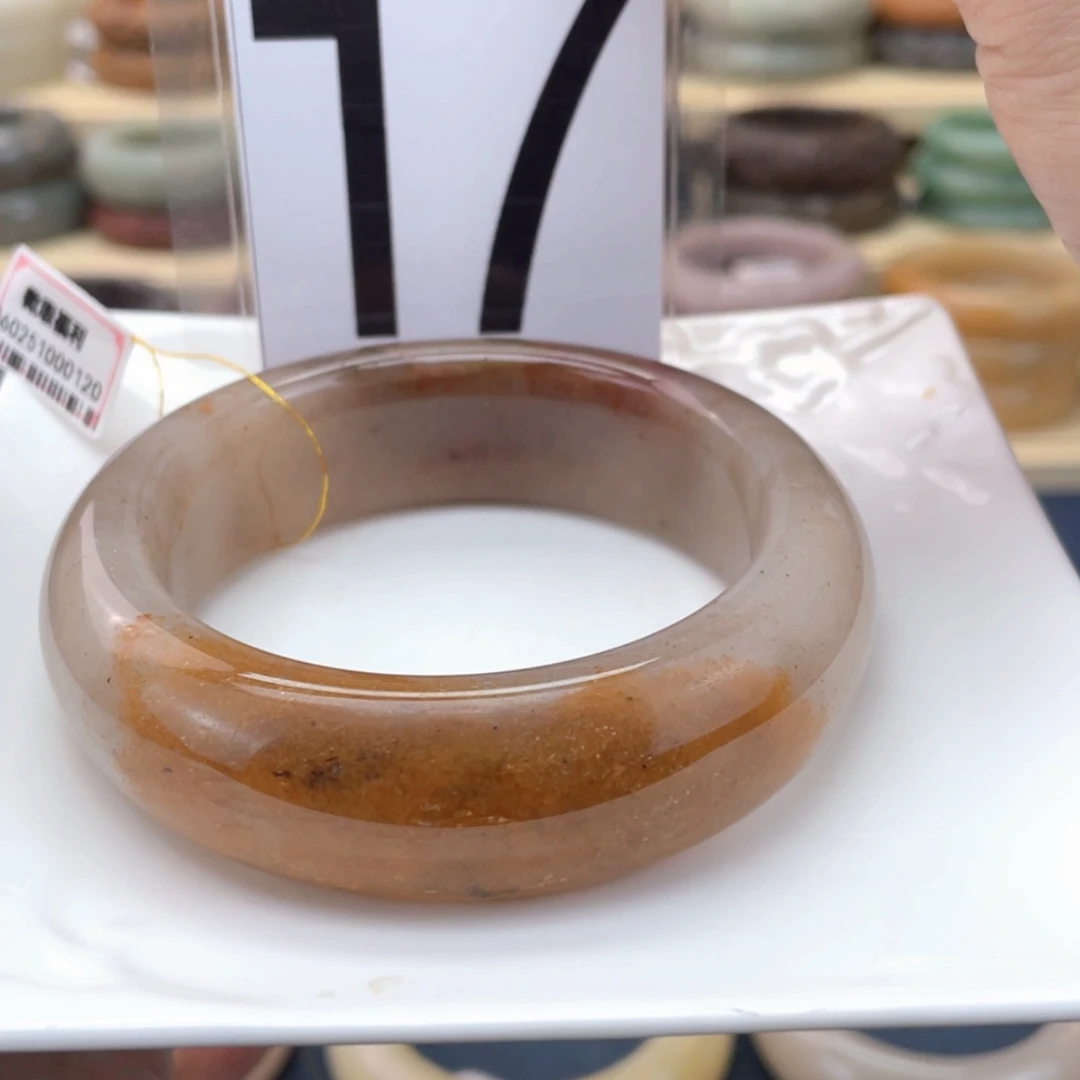 【闪购商品】石英质玉手镯未镶嵌