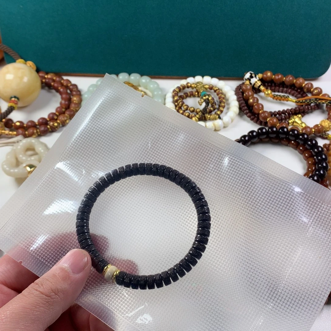 椰蒂吊坠。。。。。。。。。