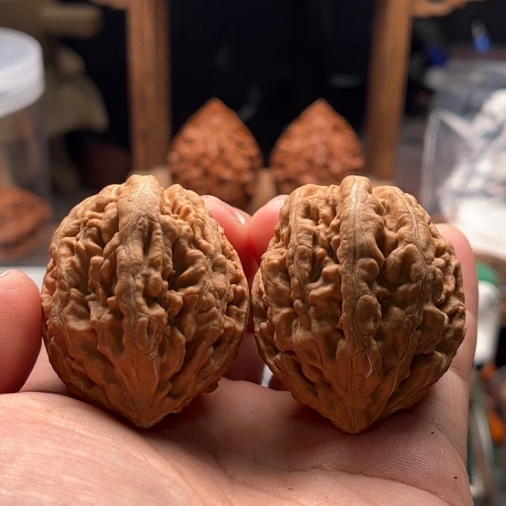 消***因文玩核桃把件楸大胖65