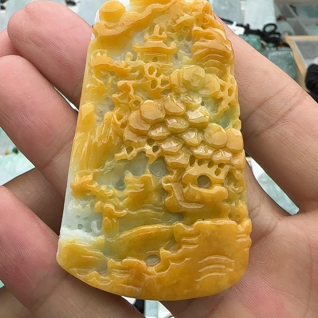 翡翠未镶嵌颈饰翡翠