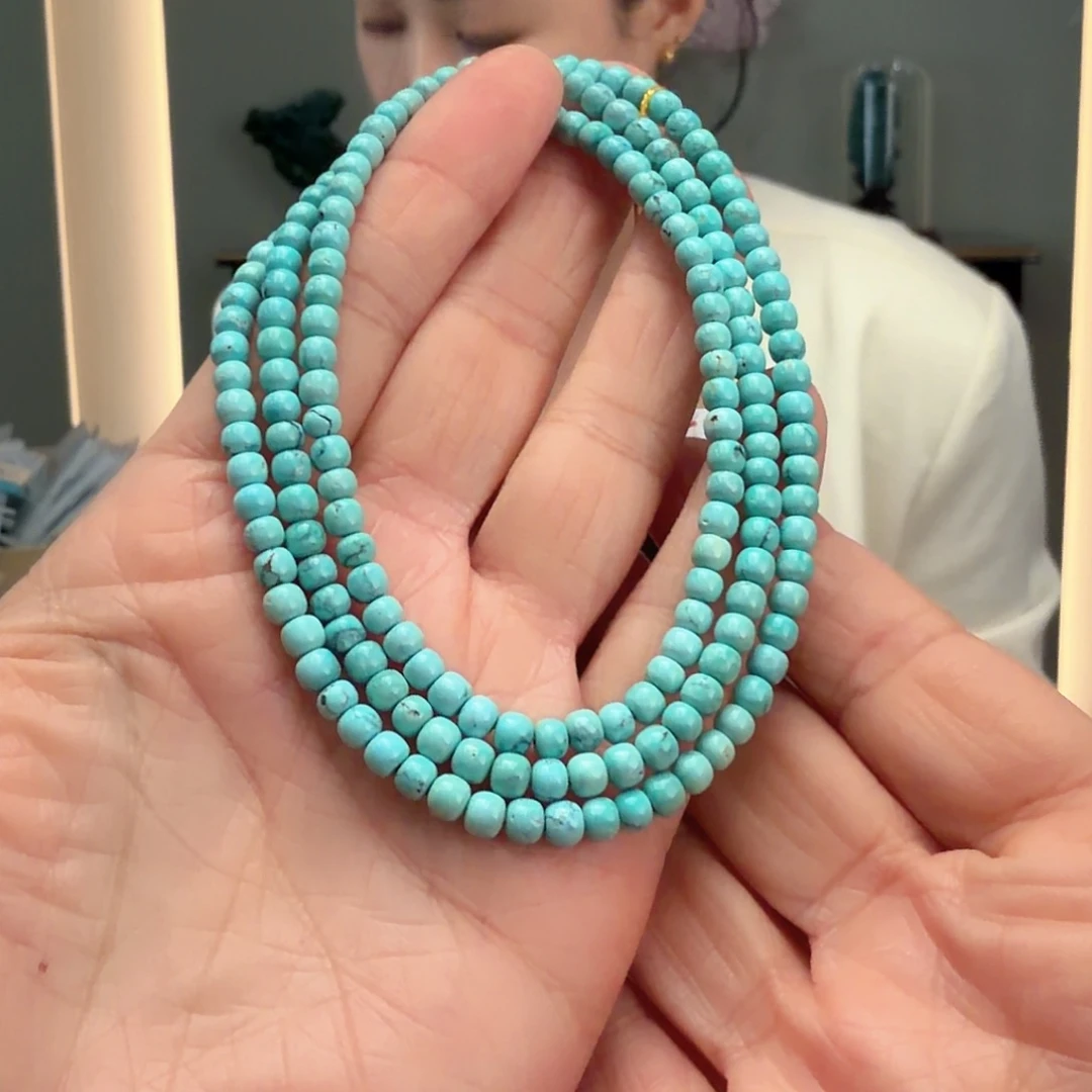 绿松石未镶嵌颈饰