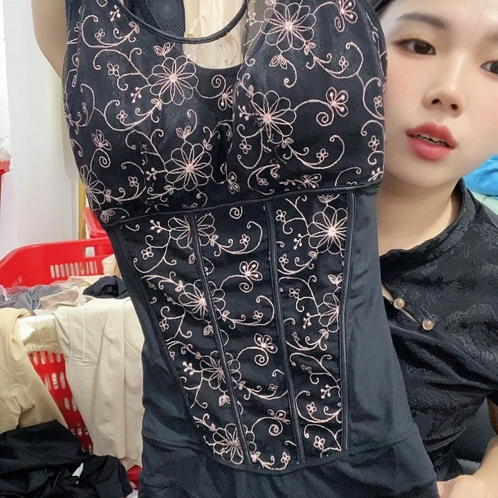 雯***吖羊皮（革）67(llllll