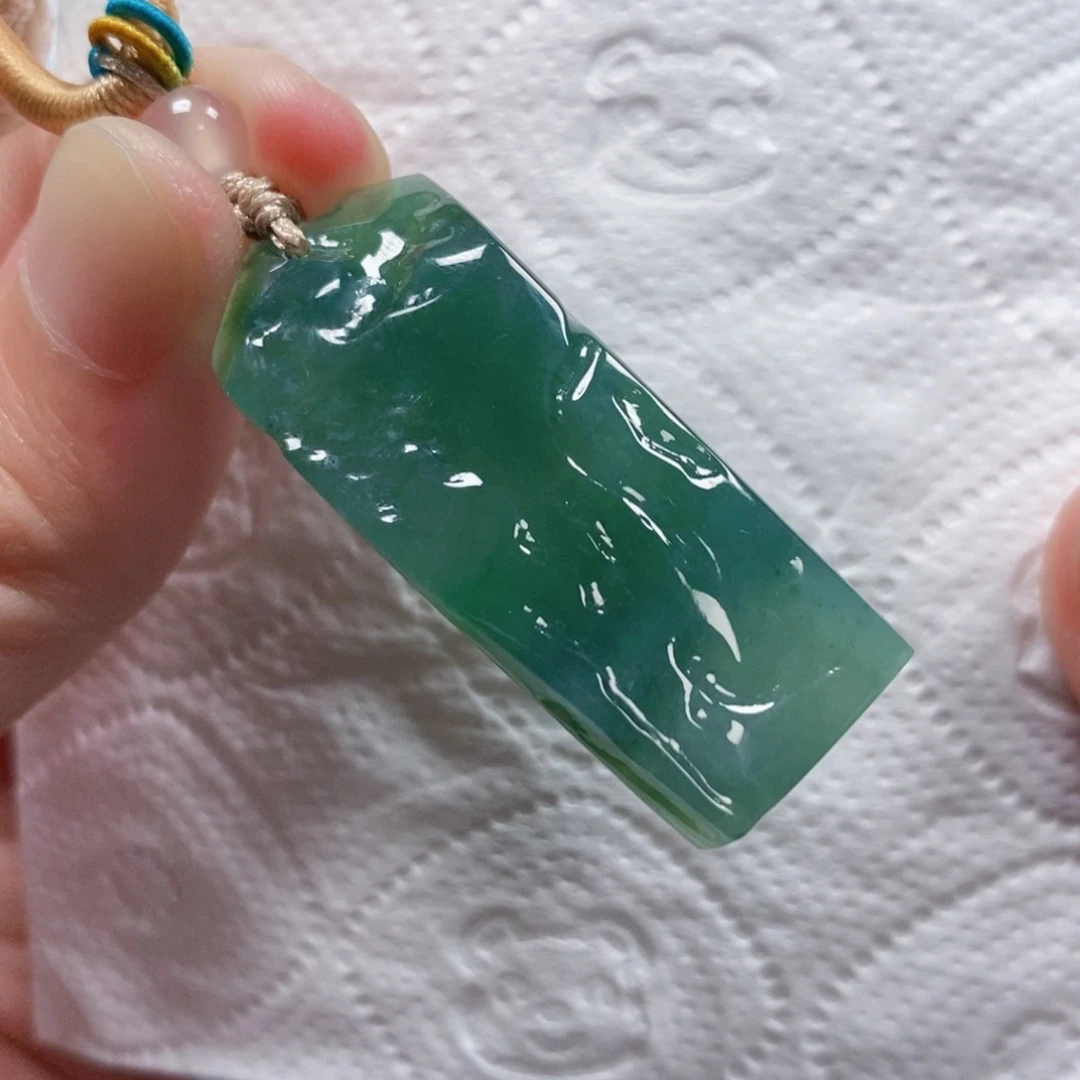 【闪购商品】翡翠吊坠(不含链)未镶嵌2452