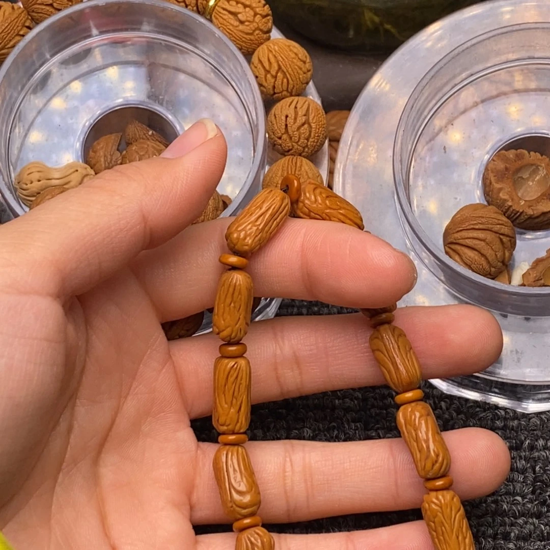 秦岭山脉龙纹桃核 11