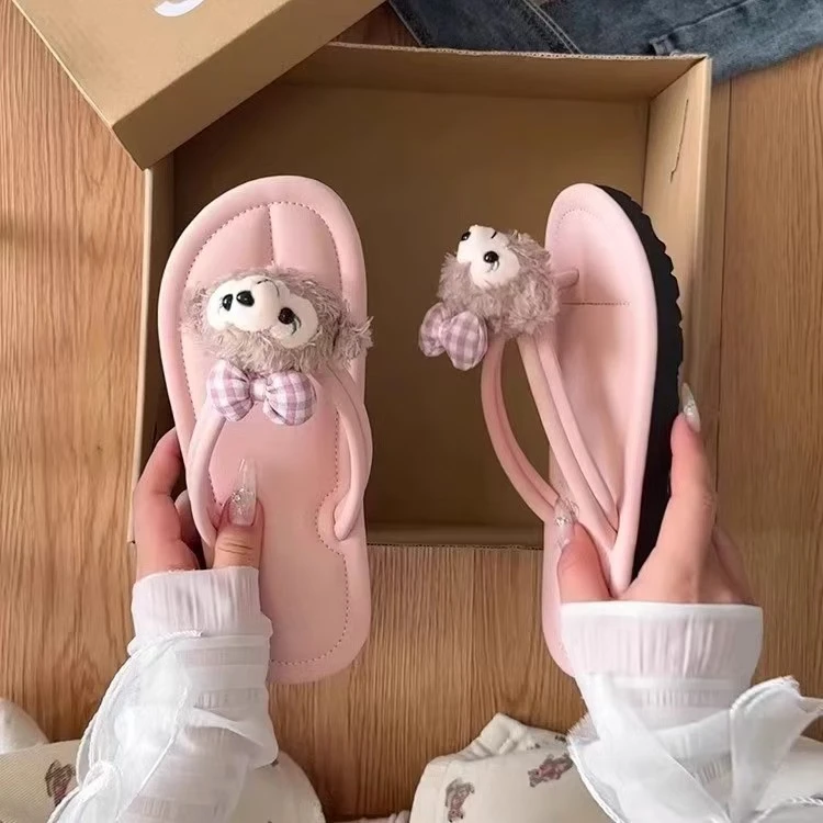 可爱甜美卡通人字拖新款夹脚拖鞋高颜值百搭拖鞋户外休闲凉拖