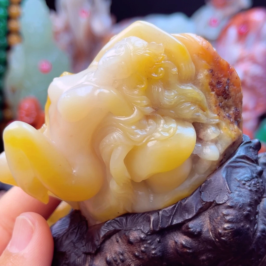 寿山石美女摆件手把