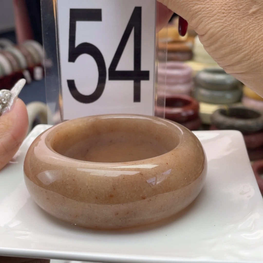 【闪购商品】石英质玉手镯未镶嵌