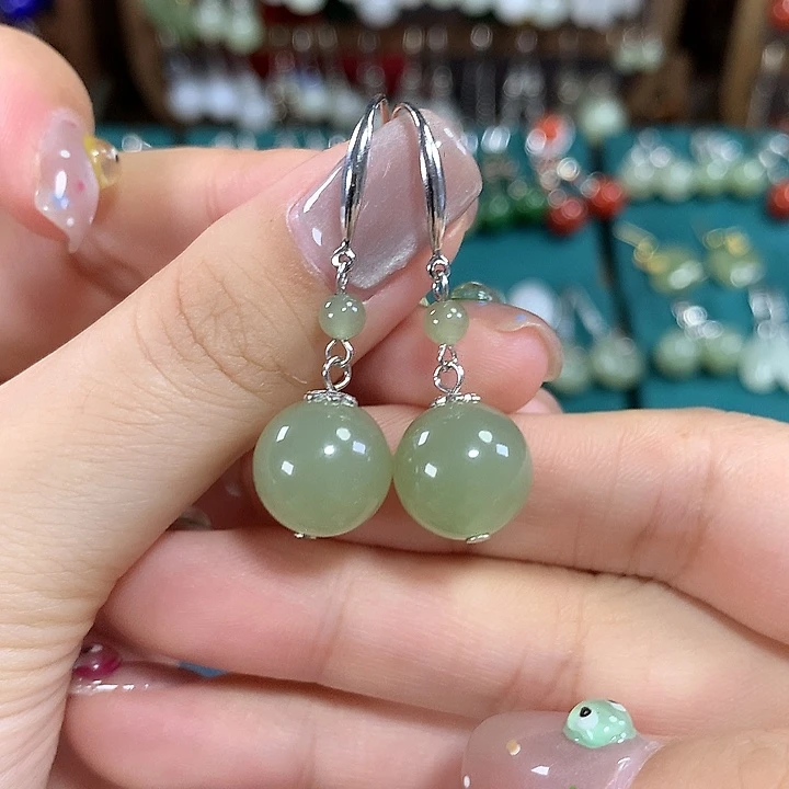 和田玉银S925镶嵌耳饰天然卡12mm左右冰晴水