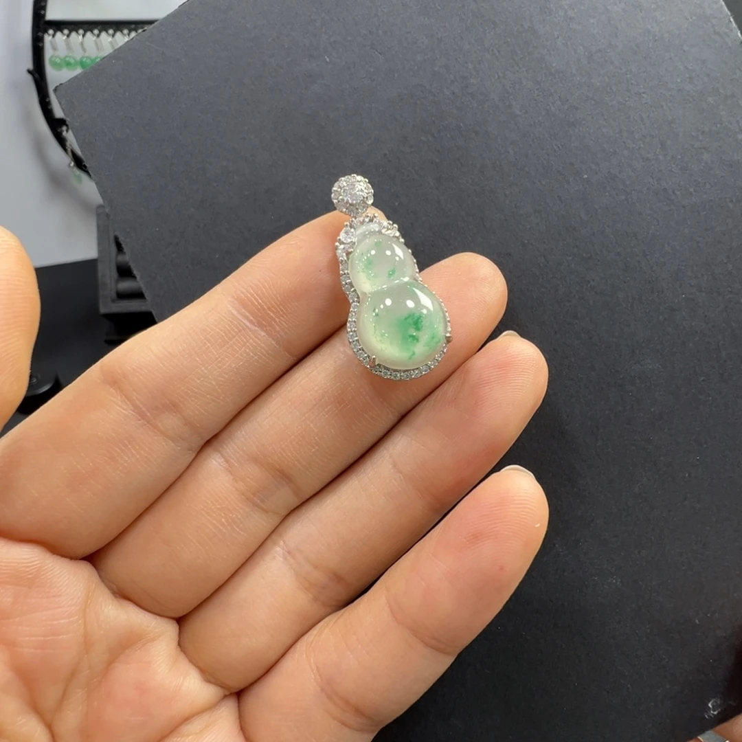 石英质玉银S925镶嵌颈饰