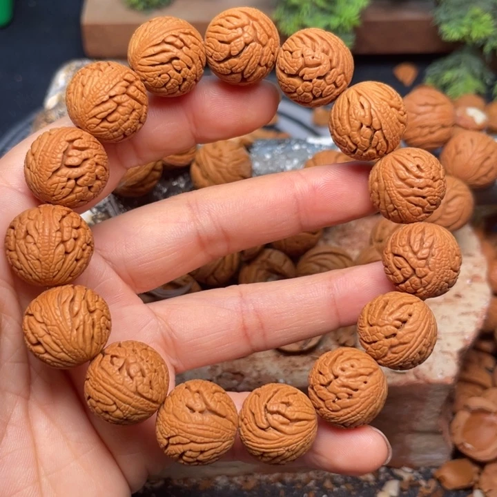 桃核手串龙纹桃核1