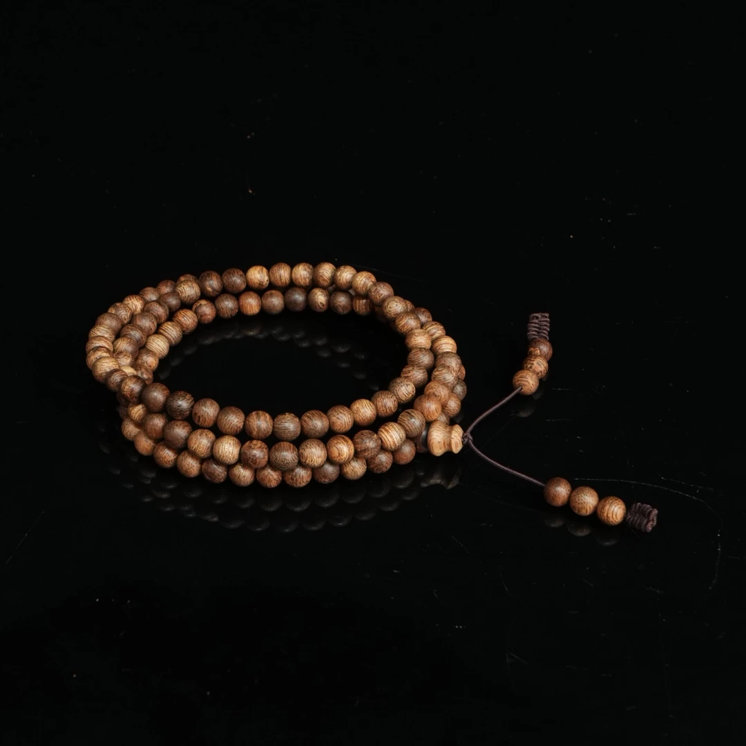 2010马来85分沉0.6标尺念珠0.6x108颗 9.97g