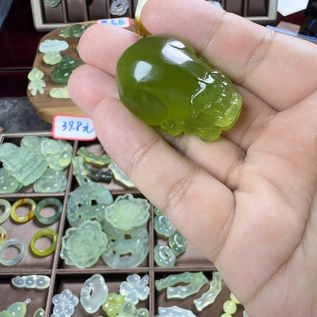 手***_蛇纹石玉合金颈饰