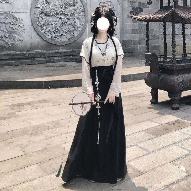 梦桑塔大码汉服唐制汉服短褙子日常可穿破裙带兜改良黑色系显瘦女