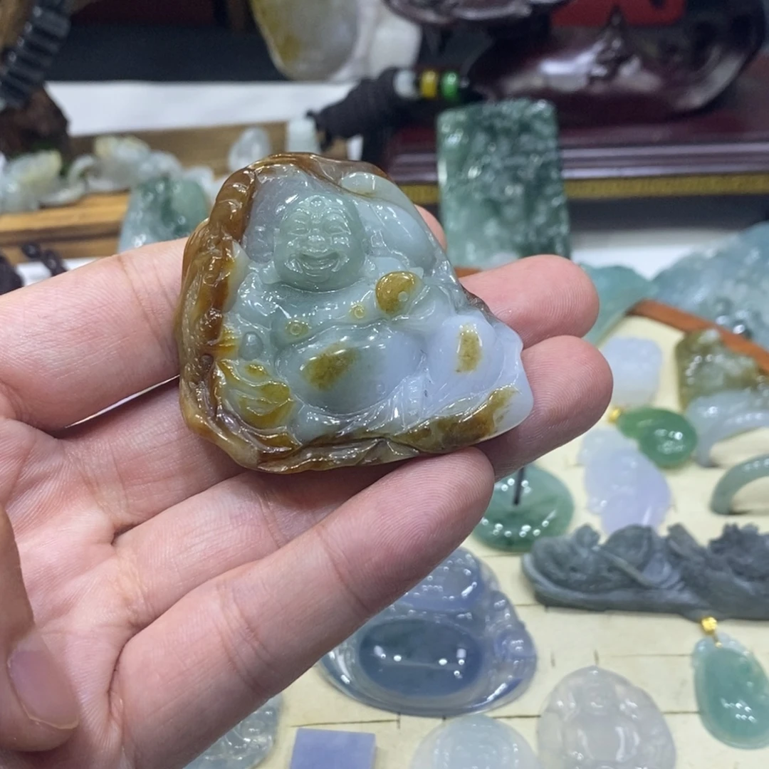 钢***子翡翠未镶嵌颈饰佛公