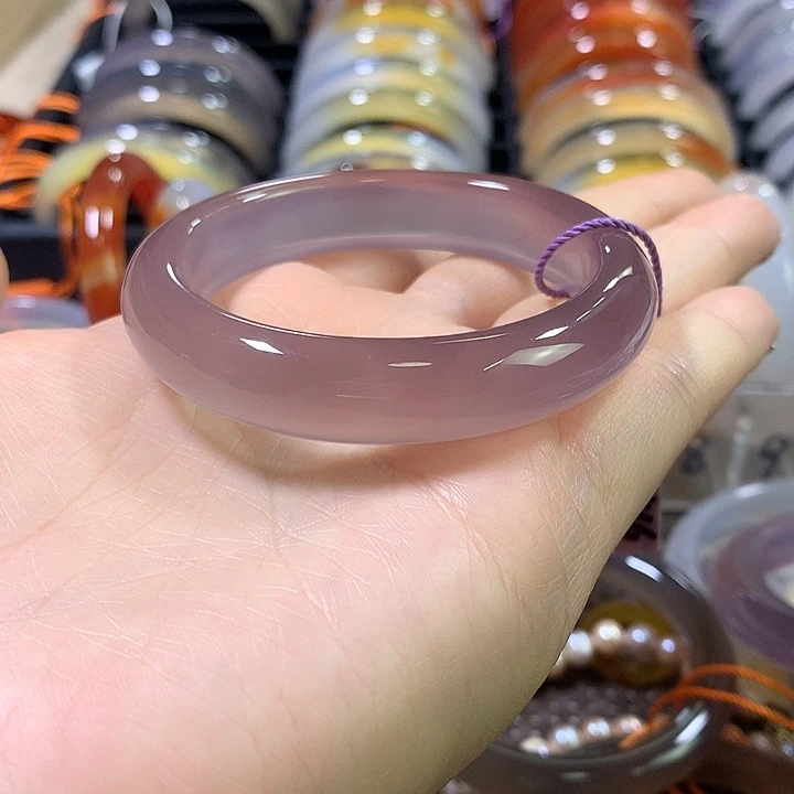 桃***子玛瑙/玉髓未镶嵌手镯