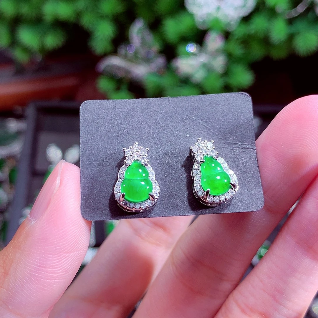 颈饰未镶嵌翡翠天然